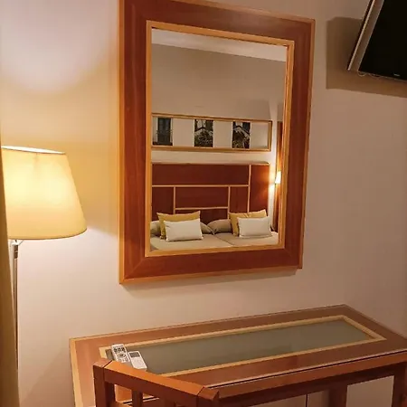 Hotel Carmen La Carlota