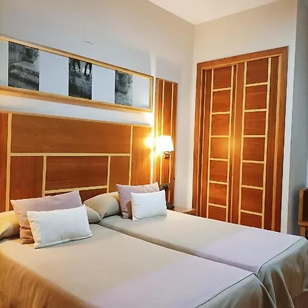 Carmen Hotel La Carlota