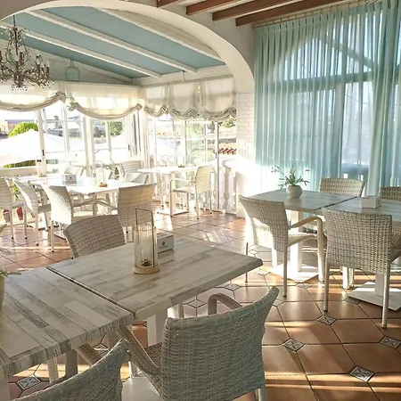 Hotel Carmen
