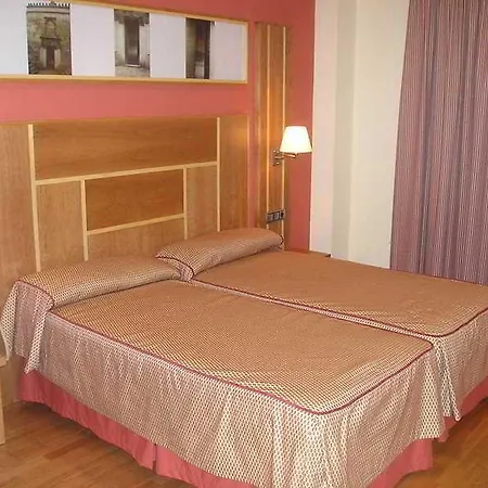 Carmen Hotel La Carlota