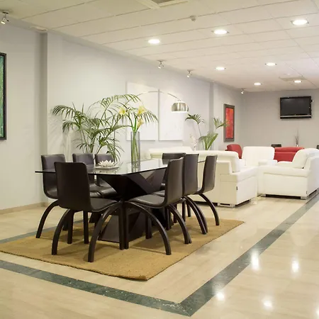 Carmen Hotel La Carlota